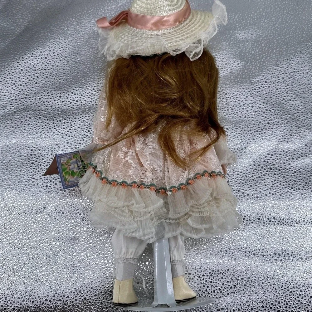 Cathay Collectible Porcelain Doll Pink‎ Dress Hat Stand Decorative Display